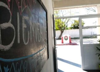 Espectáculo benéfico. Folklore rioplatense en favor de la Escuela Nª48