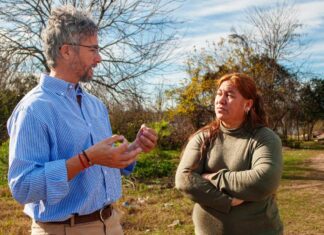 Recorrida por los barrios. Renovación y Futuro difunde sus diez propuestas
