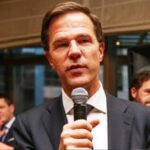 p9 – Se disolvió el gobierno de Países Bajos por su interna