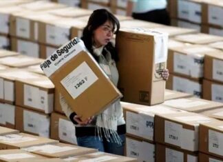 El país a las urnas por las elecciones primarias