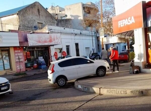 Pagina 7 Triple choque en el centro de la ciudad