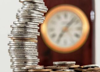 AHORRO. Sugieren diversificar y sofisticar las inversiones