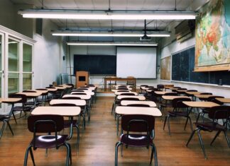 Escuelas podrán suspender el turno mañana de clases