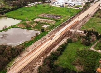 Se realiza la obra básica para pavimentar el acceso