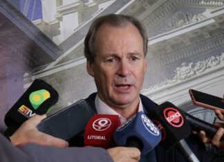 Bordet: “Hemos duplicado el salario docente en lo que va del año”