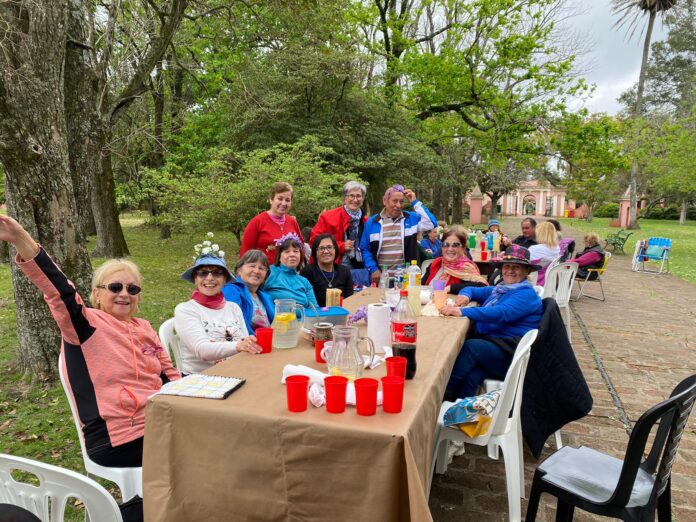 Día de la Primavera - Adultos Mayores - Palacio (2)