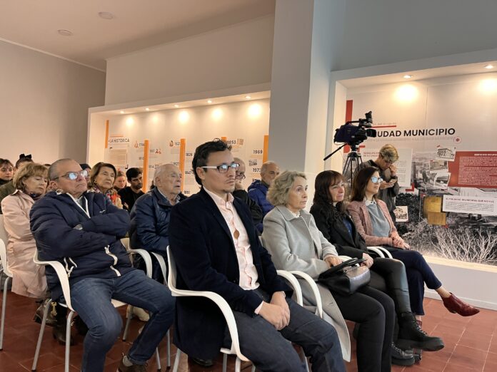 Museo de la Ciudad - Muestra Escuela Normal (5)