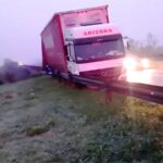 Pagina 6 Camión despistó y chocó contra un guardarrail