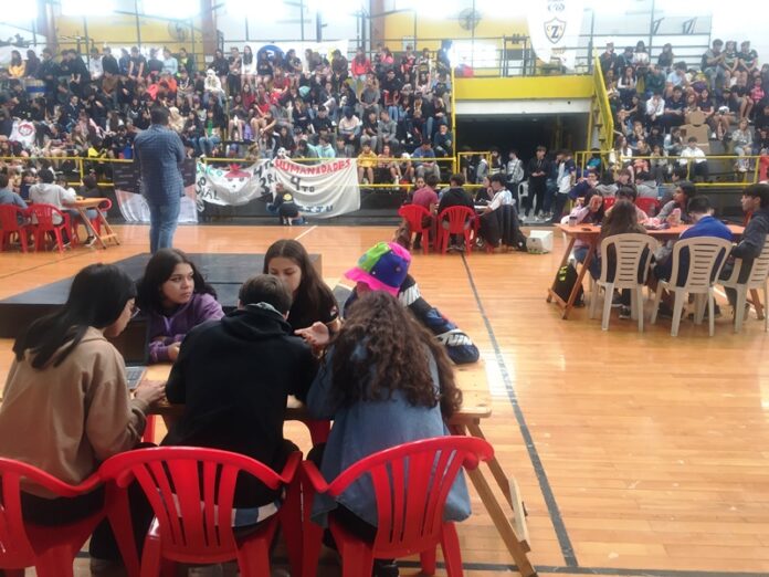 p4 estudiantina1
