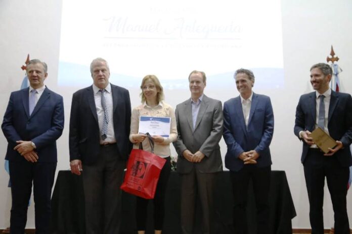 p4 maestra distinguida1