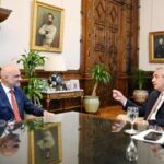 p8 – Fernández se reunió con el embajador de India