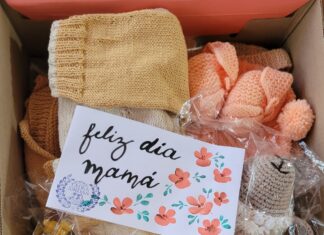 Día de la Madre: La escuela Tadea Jordán entregó ajuares a bebés nacidos en esa jornada