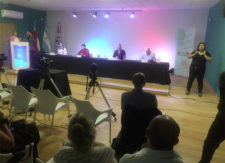 Se realizó en el Illia el debate de los candidatos
