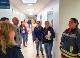 Bomberos asesora al personal del INTA