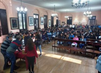 El Colegio recibió unas 142 computadoras para alumnos