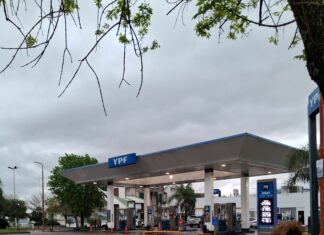 Shell, Axion, Puma e YPF subieron 7,6% los combustibles en todo el país