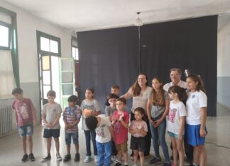 Se presentó el «Coro Escolar de Niños y Niñas del Departamento Uruguay»