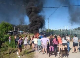 En el ex circuito mena. Vecinos protestaron por no ser beneficiados con las nuevas casas
