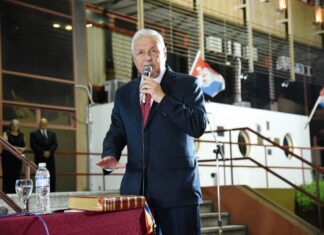 José Lauritto asumió su tercera intendencia