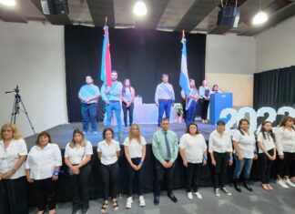 Más de 100 estudiantes egresaron de la Escuela N°230