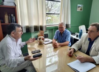 Oliva gestiona continuidad de obras paralizadas con Vialidad Provincial
