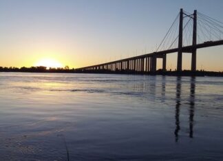 Reducen el tránsito por arreglos en el puente Zárate-Brazo Largo