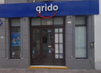 Rompió el vidrio de un comercio y lo detuvieron con la mano cortada