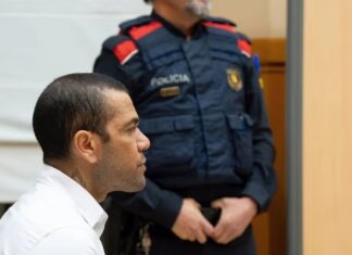 Alves es condenado a 4 años y 6 meses de cárcel por violar a una joven en una discoteca de Barcelona