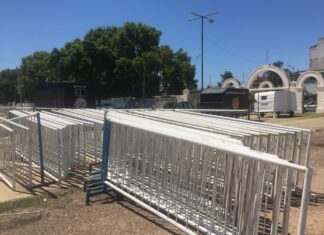 Intensos trabajos en el Multieventos para el inicio del Carnaval 2024