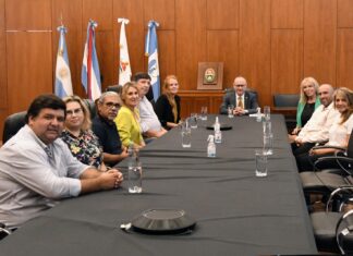 Portela recibió a dirigentes gremiales para acordar acciones