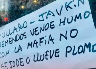 Amenazan a Pullaro y Javkin con carteles en el microcentro de Rosario