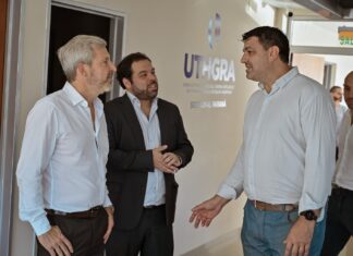 Frigerio se reunió con representantes de trabajadores del sector turístico