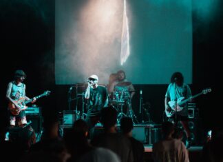 Hubo una jornada artística y continúa la colecta para las familias inundadas