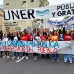 02 Uner marcha