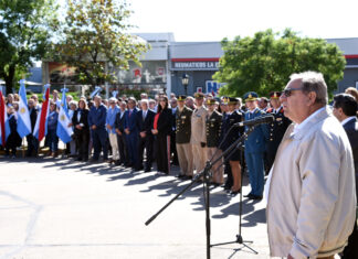Concepción del Uruguay rindió homenaje a los veteranos y caídos en Malvinas