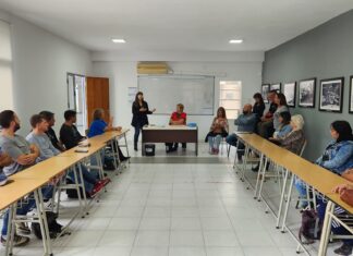 «Los auxiliares de educación están desmoralizados, pero no van a resignar la lucha por el salario», afirmó UPCN