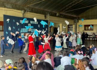 Caseros: Evocaron el aniversario de la Revolución de Mayo