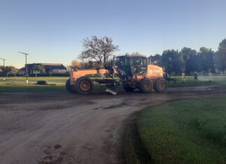 Caseros: Se efectúa el mantenimiento de calles y del predio del ferrocarril