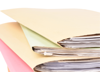 Vecina busca recuperar documentación