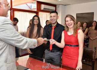 Priscila y Aarón obtuvieron la libreta de enlace.