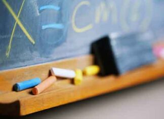 Mentiras y falsedades del ministro Troncoso sobre la paritaria docente