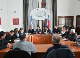 Encuentro con senadores de Juntos por Entre Ríos enfocado en la reforma política