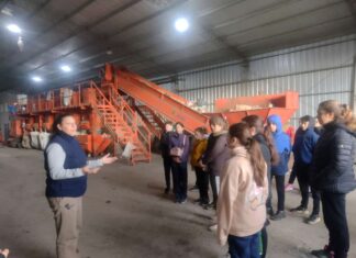 Alumnos de la Escuela Héroes de Malvinas recorrieron la Planta de Valorización de Residuos Sólidos Urbanos