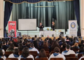 Brindaron una charla para estudiantes sobre prevención de siniestros viales