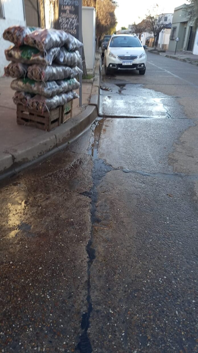 la calle en tu barrio - agua estancada1