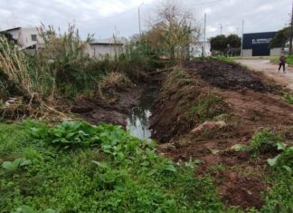 Plan de Obras y Servicios: Limpian desagües y eliminan minibasurales