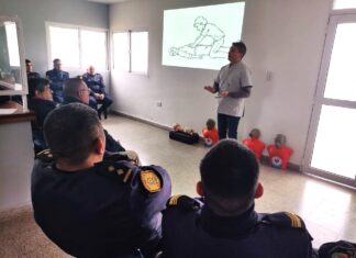 Instruyen a la comunidad sobre primeros auxilios