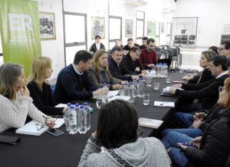 DESARROLLO HUMANO. Se constituyó la Mesa de Diálogo Social
