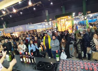 Productores de Concepción del Uruguay exponen en Caminos y Sabores 2024