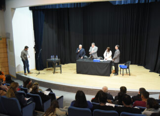 IAPV: Lauritto participó de la firma de escrituras de viviendas